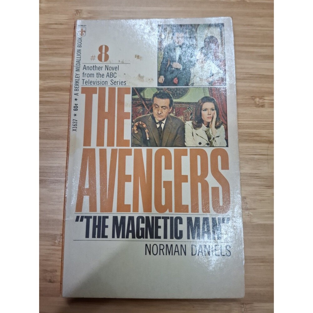 THE AVENGERS #8 "THE MAGNETIC MAN" Norman Daniels 1968 Berkley Medallion TV...